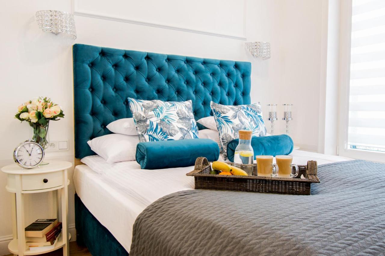 Warsaw Seasons By Alluxe Boutique Apartments Ruang foto