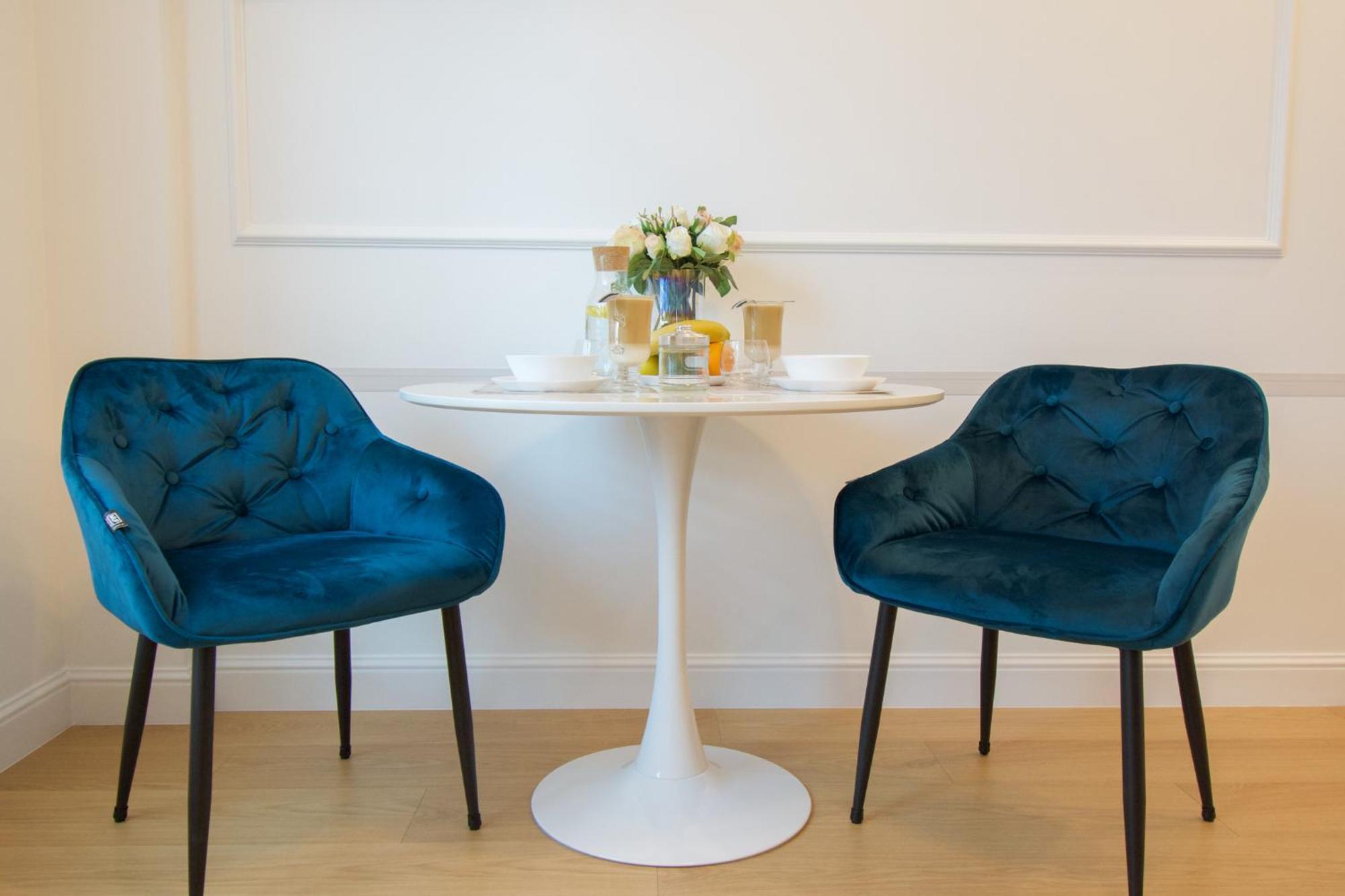 Warsaw Seasons By Alluxe Boutique Apartments Ruang foto